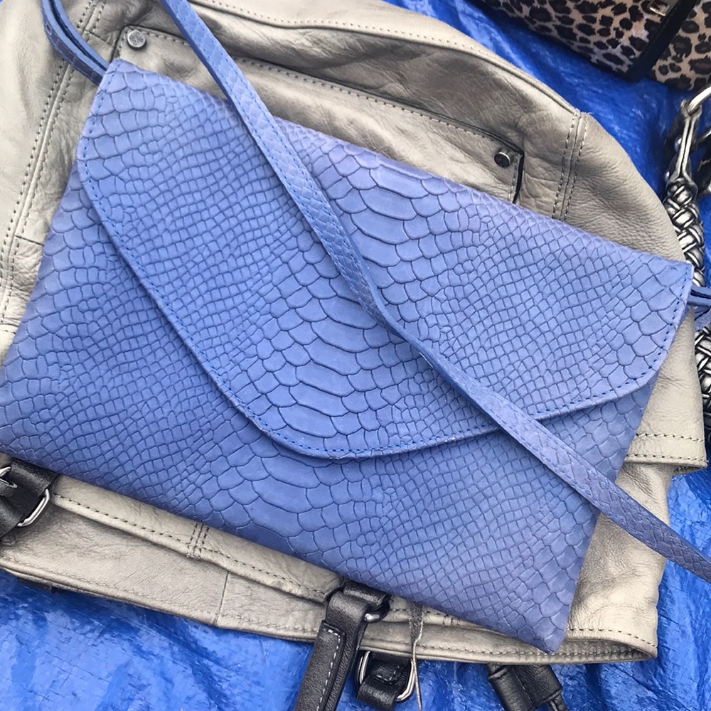 Gigi New York clutch